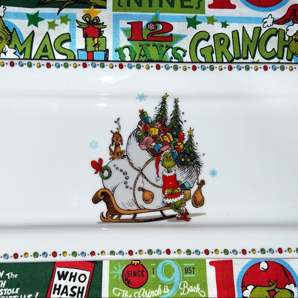 How the grinch stole Christmas ceramic sushi plate.